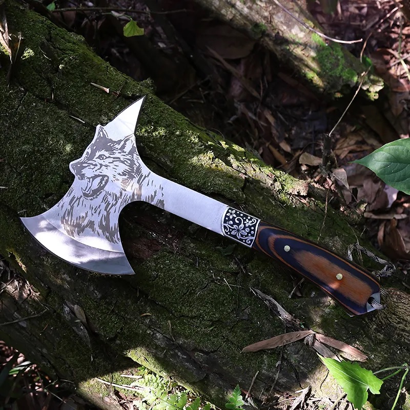 Outdoor-kirves Wolf - Ruskea
